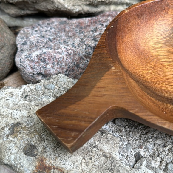 Vintage Wooden “Monkey Pod” Bowl-Pea Pod Shape - Picture 5 of 16